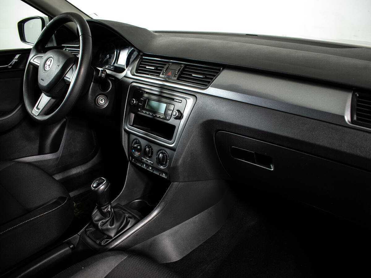Skoda Rapid 2014 года с пробегом. Фото: #7