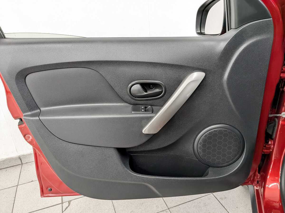 Renault Logan 2021 года с пробегом. Фото: #17