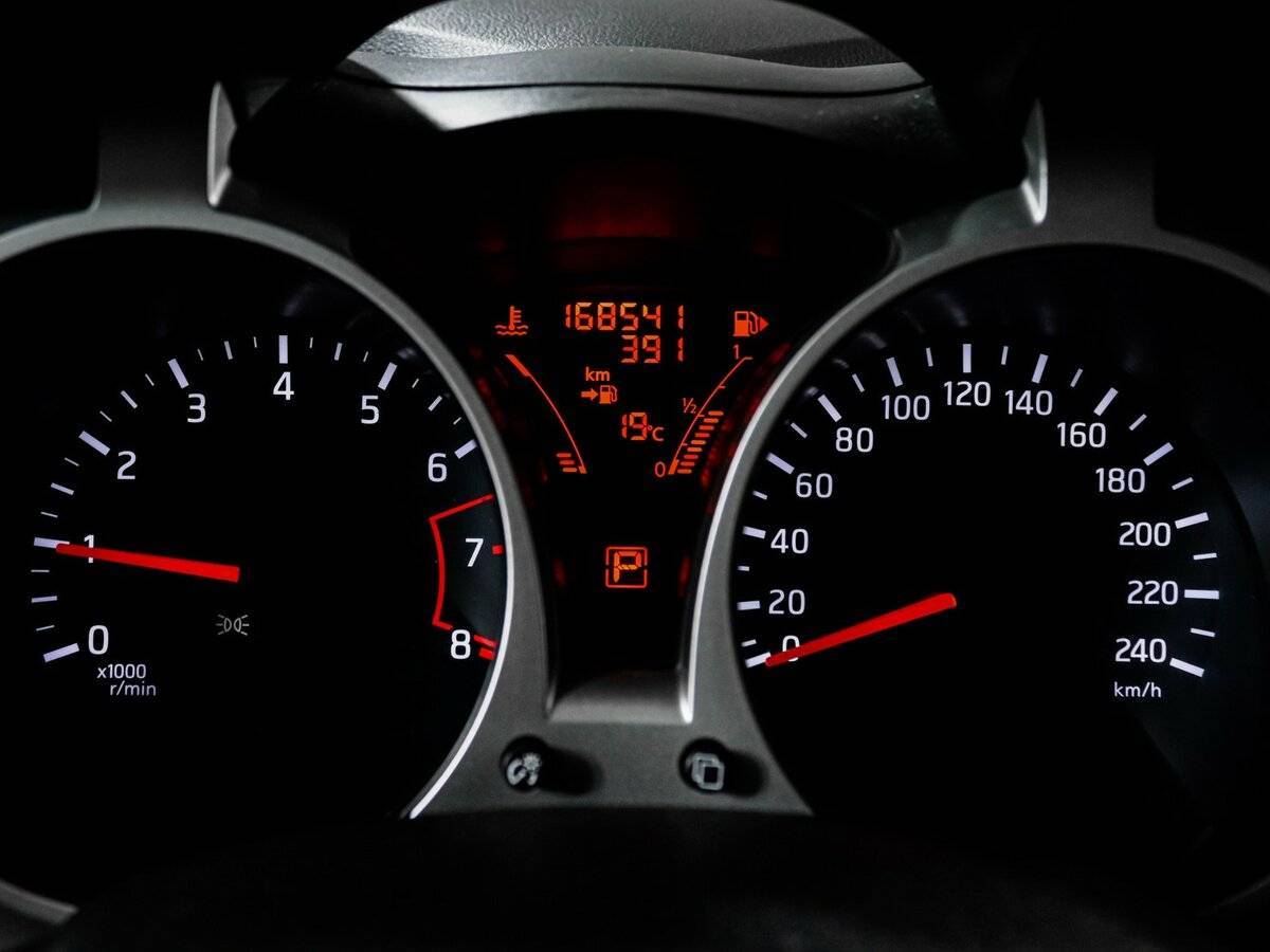 Nissan Juke 2012 года с пробегом. Фото: #10