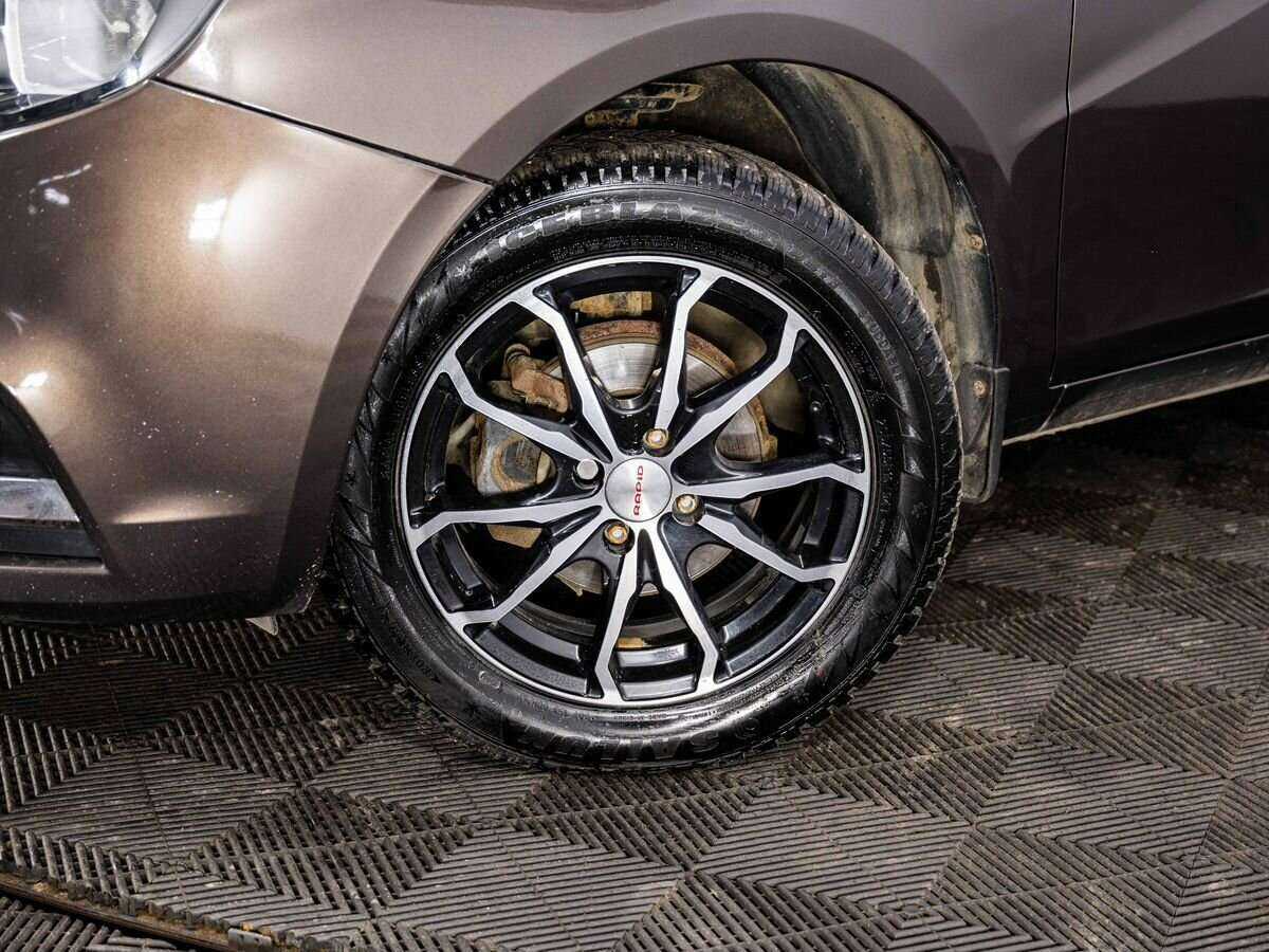 Lada (ВАЗ) Vesta 2018 года с пробегом. Фото: #7