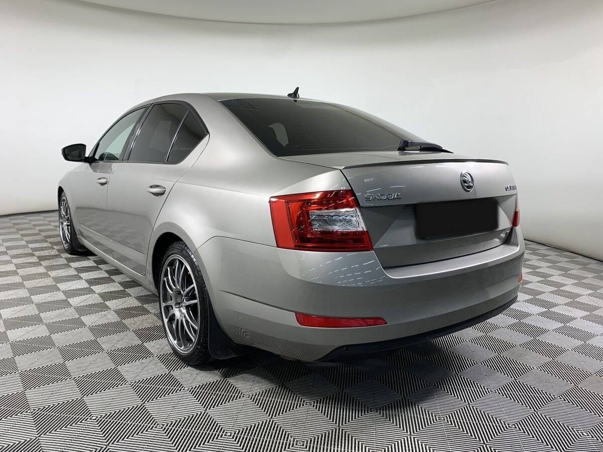 Skoda Octavia 2013 года с пробегом. Фото: #6