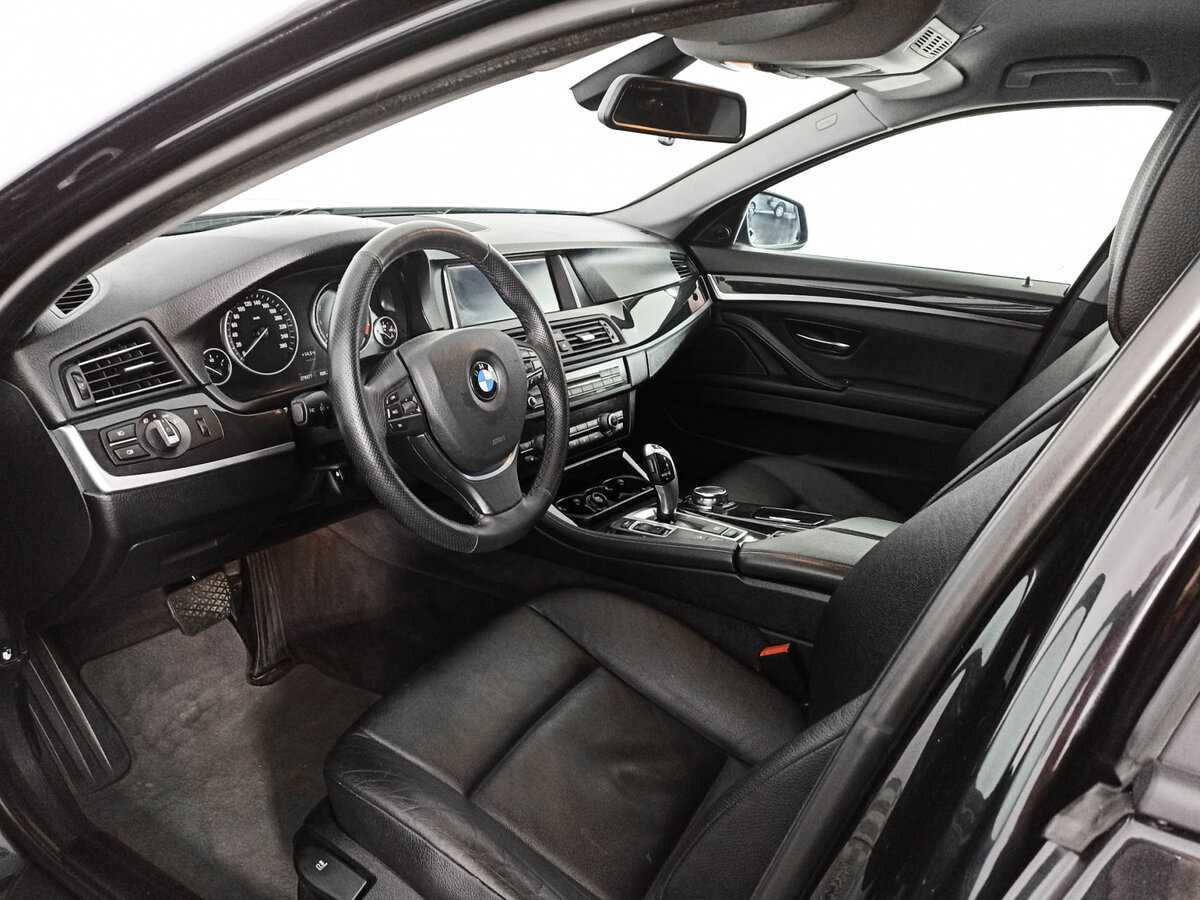 BMW 5 серии 2012 года с пробегом. Фото: #11