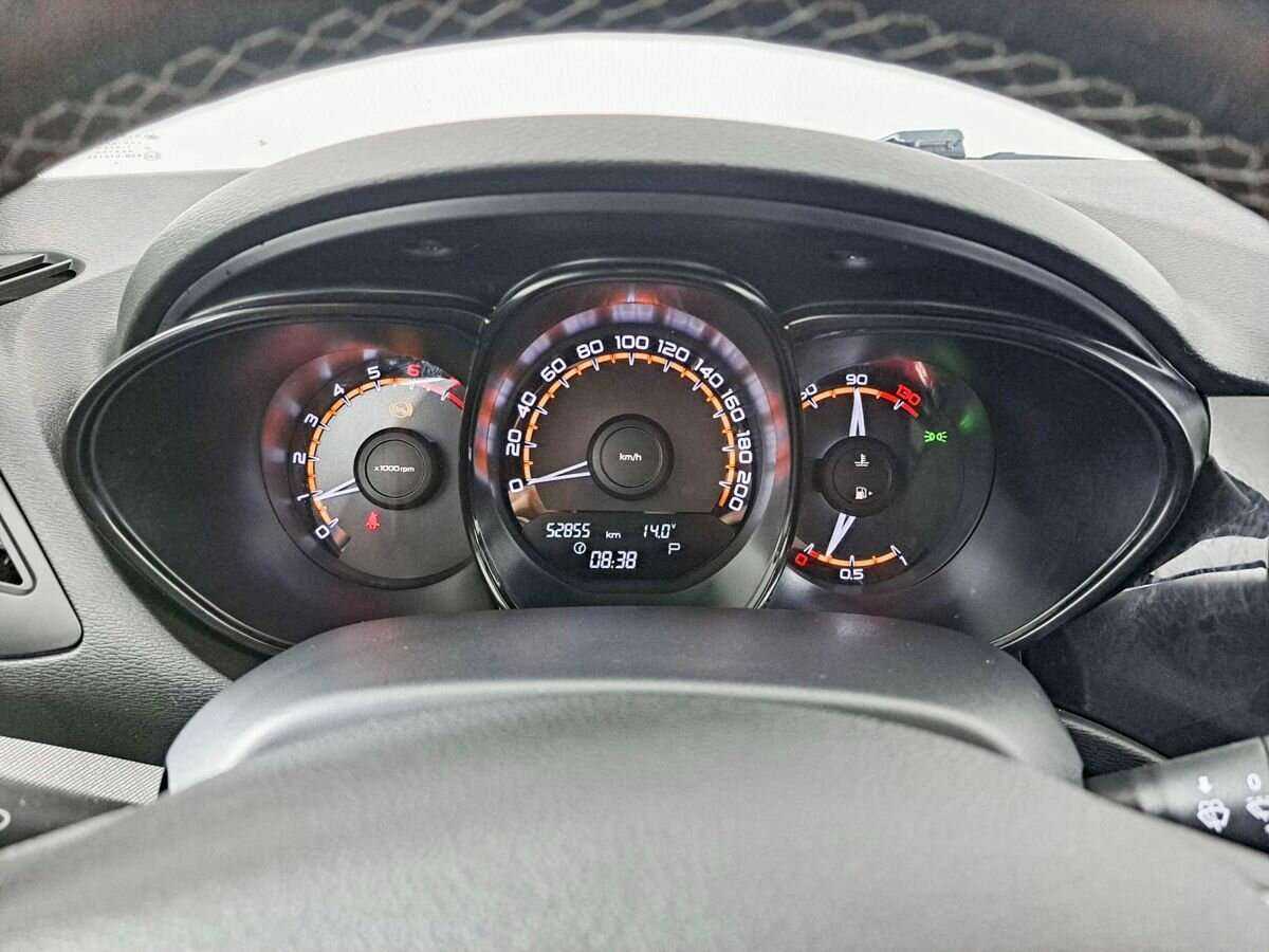 Lada (ВАЗ) Vesta 2021 года с пробегом. Фото: #8