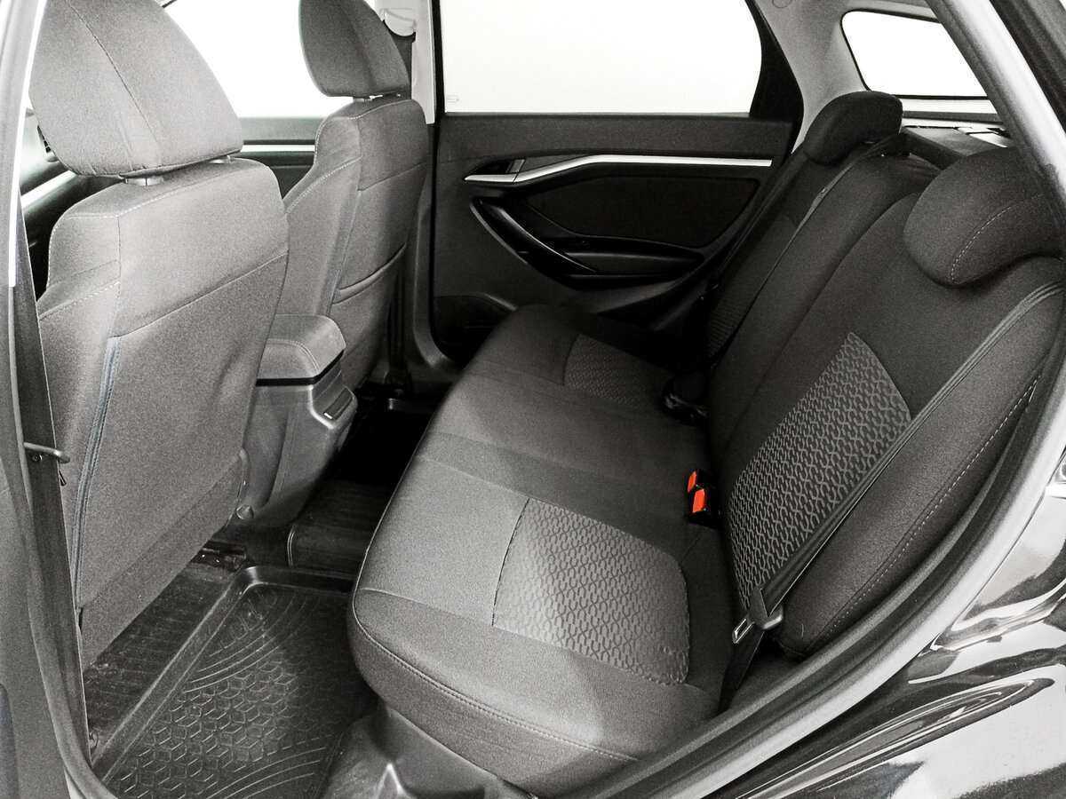 Lada (ВАЗ) Vesta 2019 года с пробегом. Фото: #9