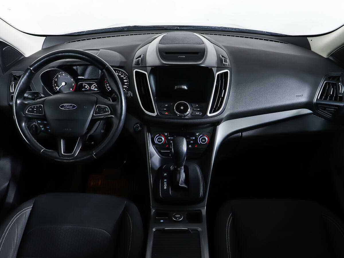 Ford Kuga 2017 года с пробегом. Фото: #10