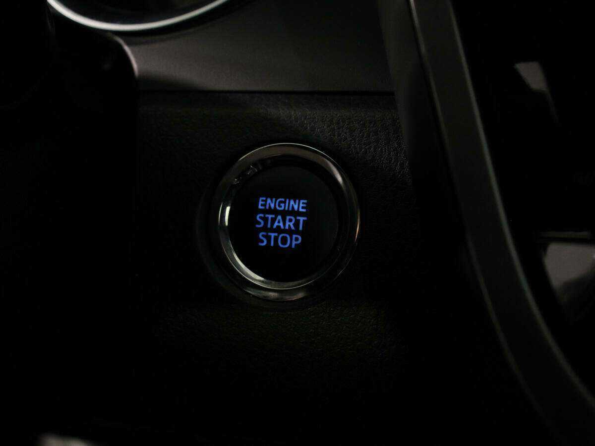 Toyota Camry 2020 года с пробегом. Фото: #16