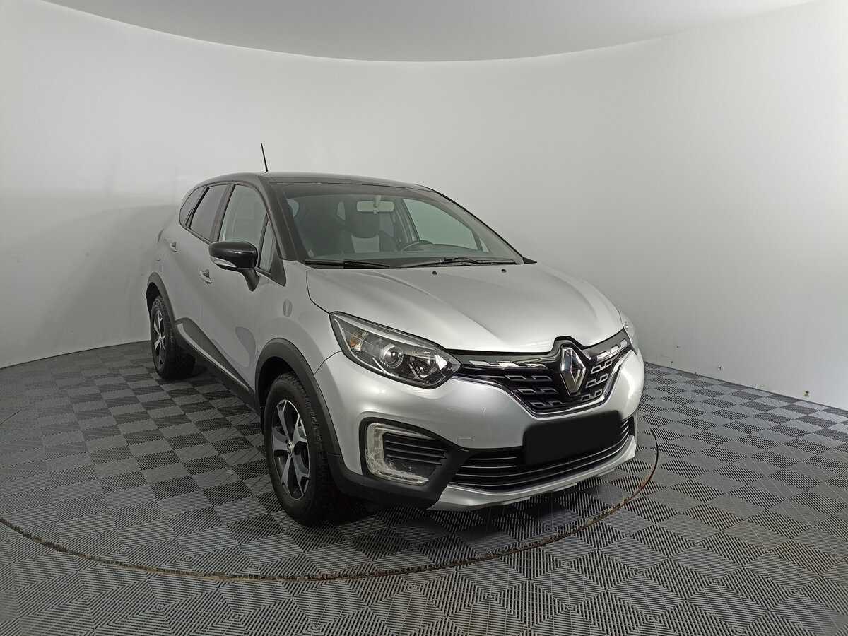 Renault Kaptur 2021 года с пробегом. Фото: #2