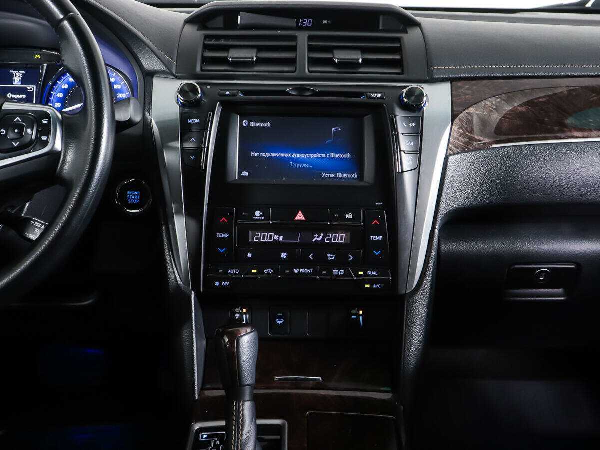 Toyota Camry 2017 года с пробегом. Фото: #11