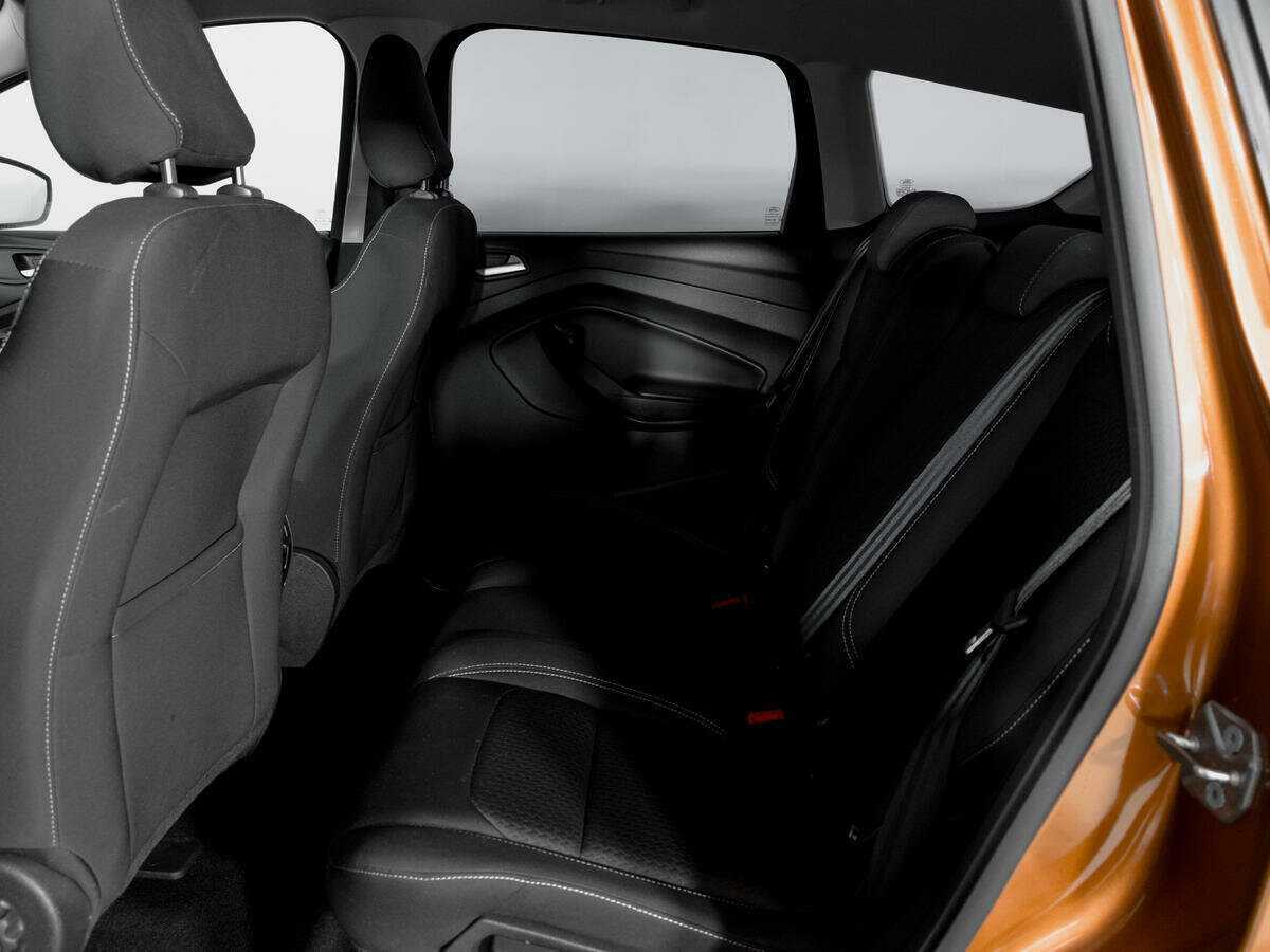 Ford Kuga 2019 года с пробегом. Фото: #9