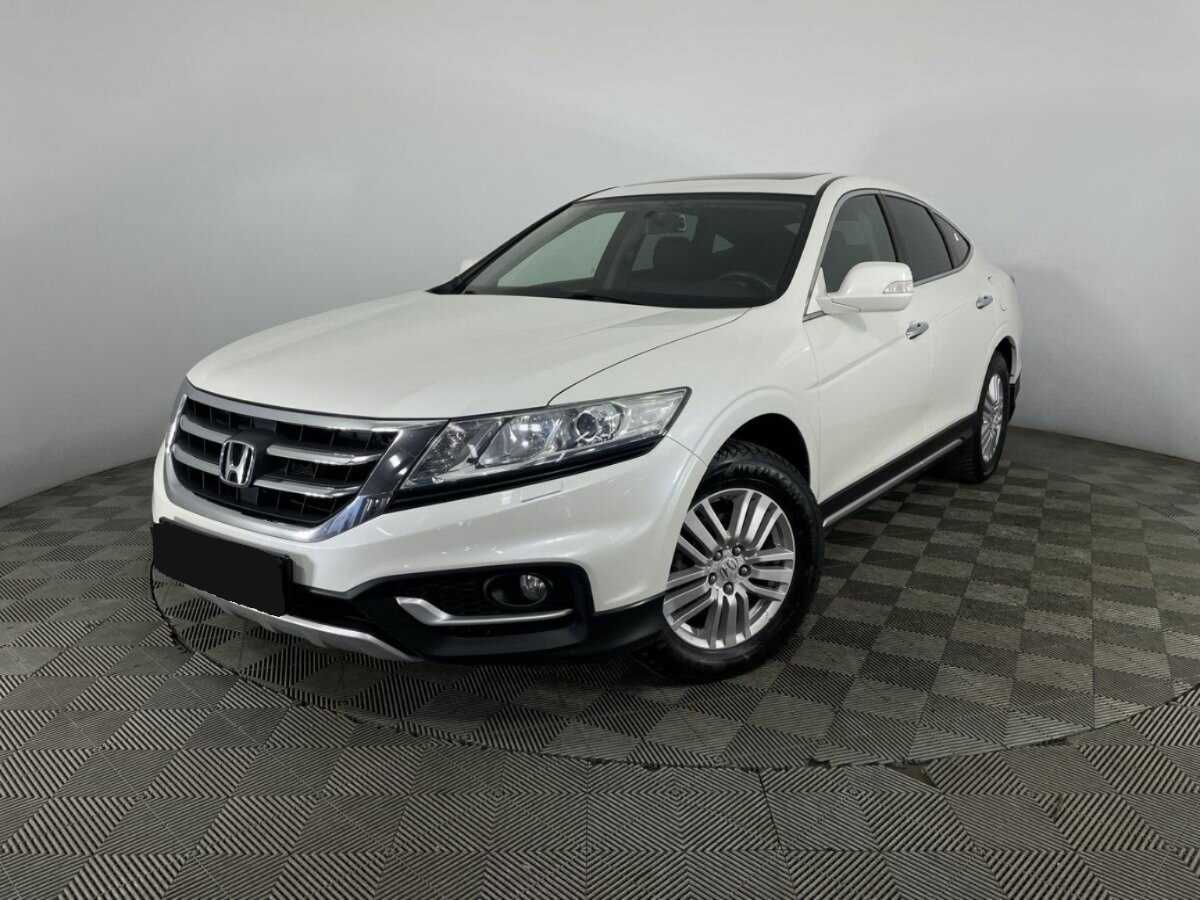 Honda Crosstour 2014 года с пробегом. Посмотреть фото
