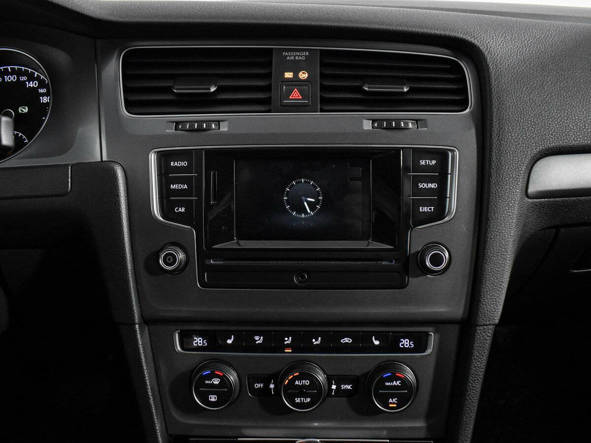 Volkswagen Golf 2013 года с пробегом. Фото: #14