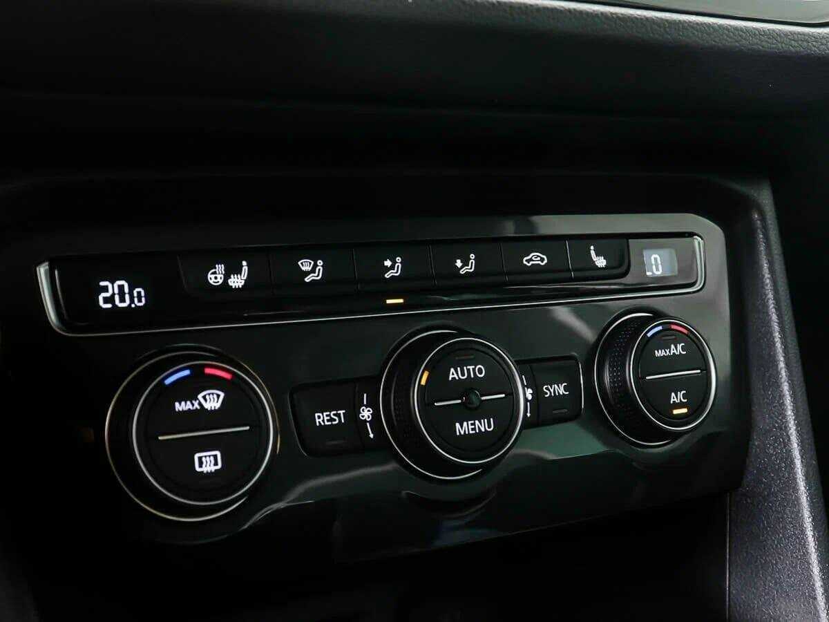 Volkswagen Tiguan 2018 года с пробегом. Фото: #15