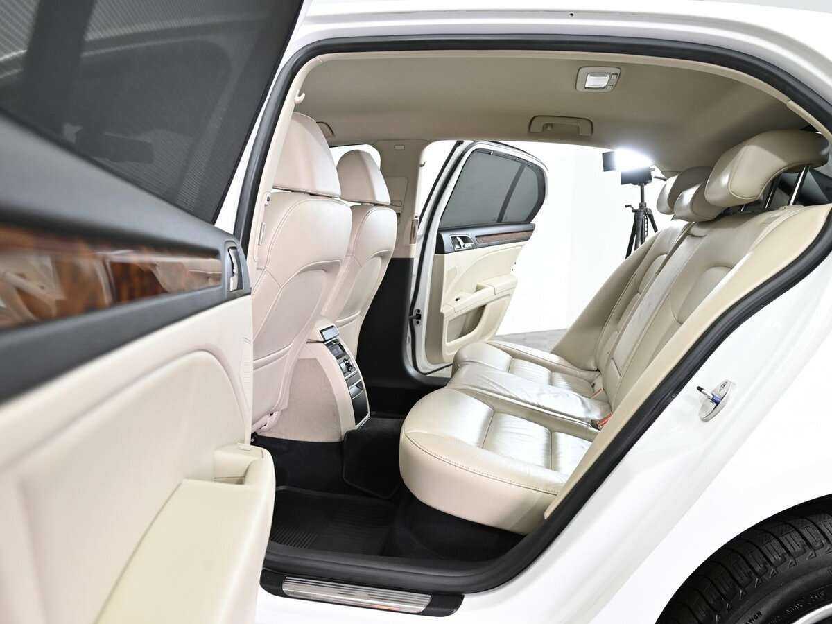 Skoda Superb 2013 года с пробегом. Фото: #5