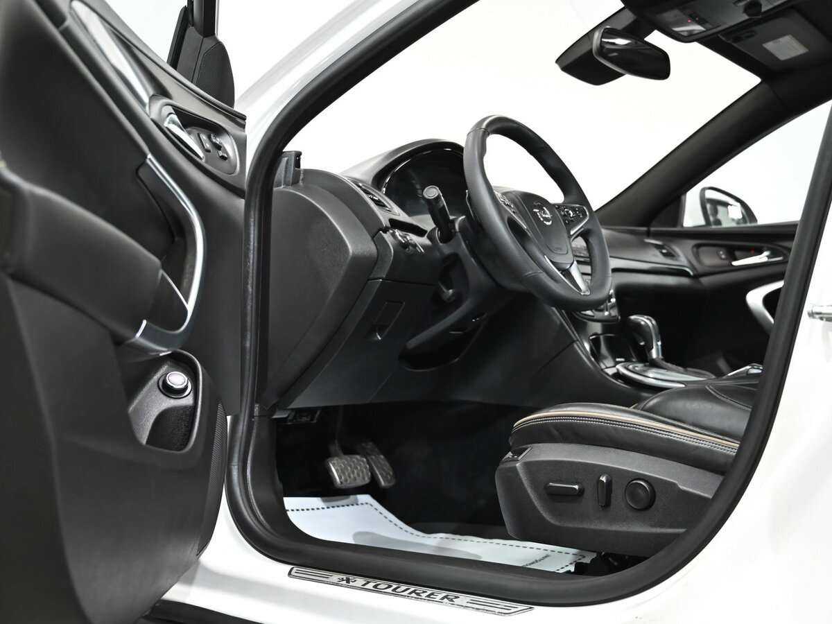 Opel Insignia 2014 года с пробегом. Фото: #4