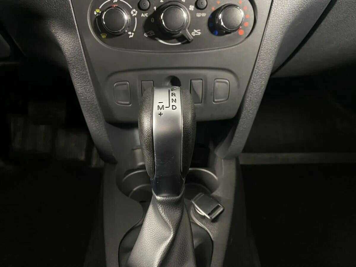 Renault Logan 2021 года с пробегом. Фото: #7