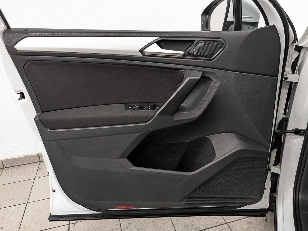 Volkswagen Tiguan 2021 года с пробегом. Фото: #15