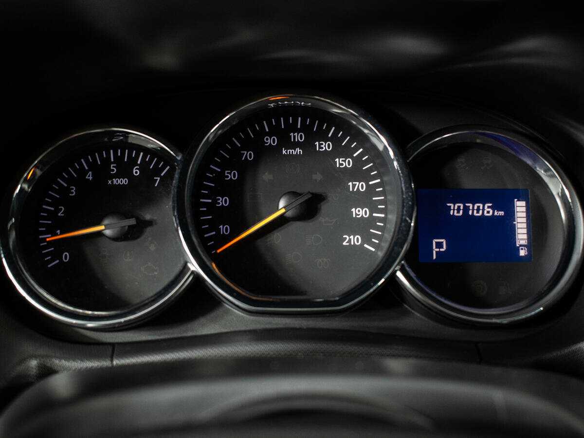 Renault Duster 2015 года с пробегом. Фото: #11