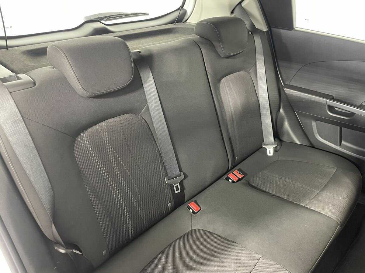 Chevrolet Aveo 2014 года с пробегом. Фото: #13