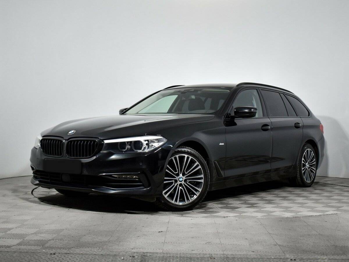 BMW 5 серии 2017 года с пробегом. Посмотреть фото