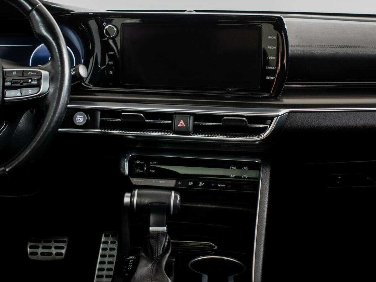 Kia K5 2020 года с пробегом. Фото: #9