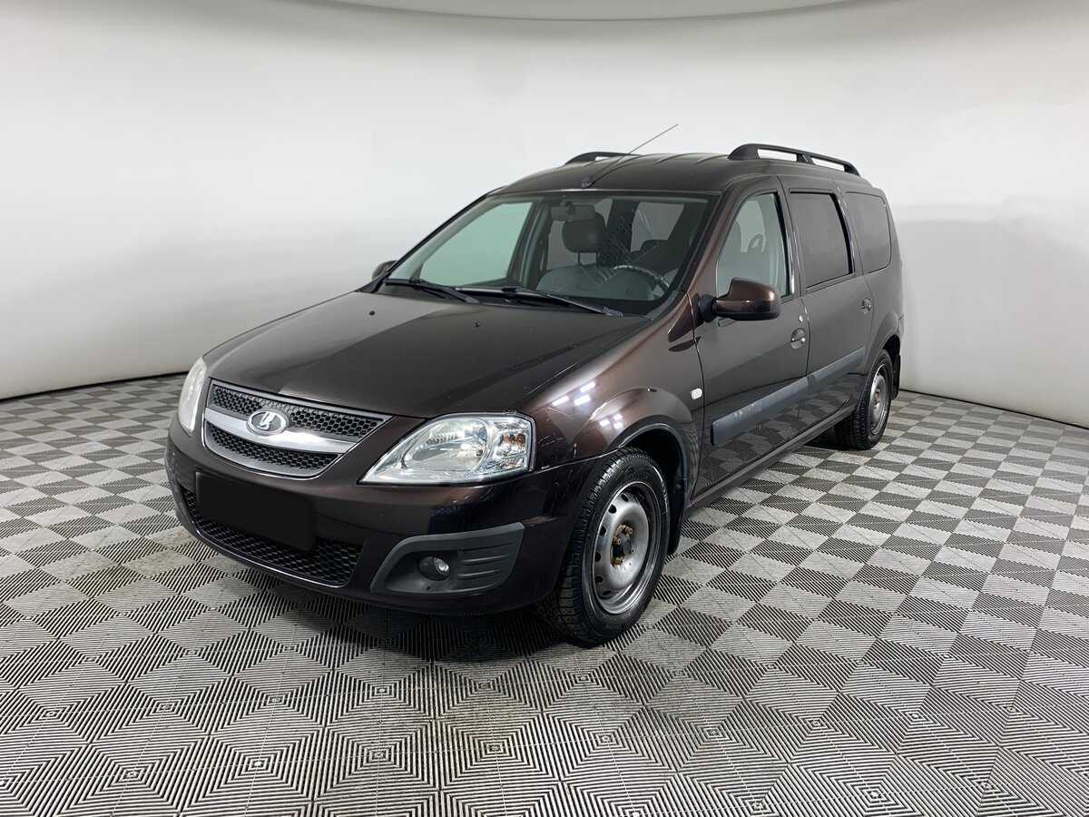 Lada (ВАЗ) Largus 2015 года с пробегом. Посмотреть фото