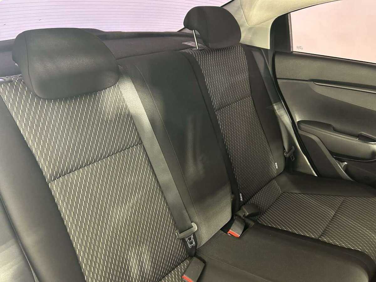 Kia Rio 2018 года с пробегом. Фото: #14