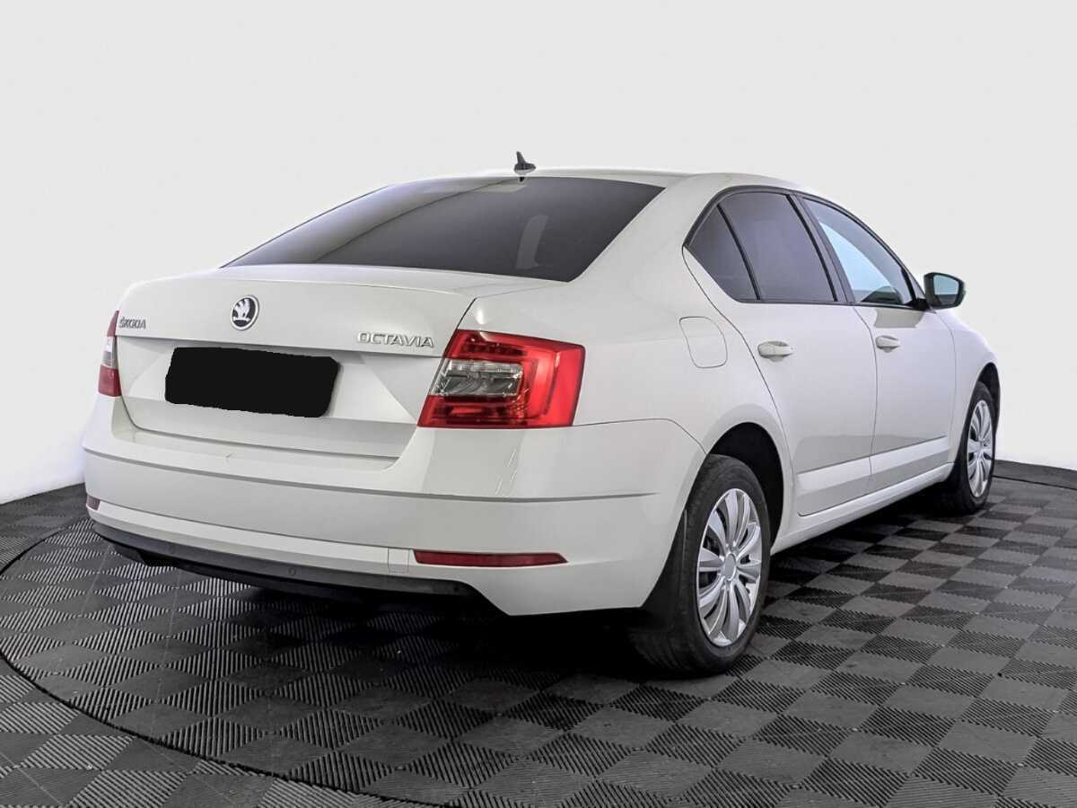 Skoda Octavia 2018 года с пробегом. Фото: #4