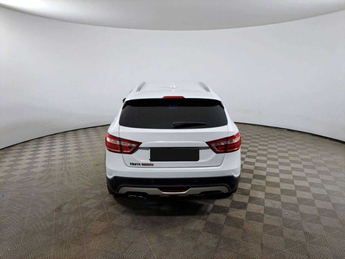 Lada (ВАЗ) Vesta 2018 года с пробегом. Фото: #5