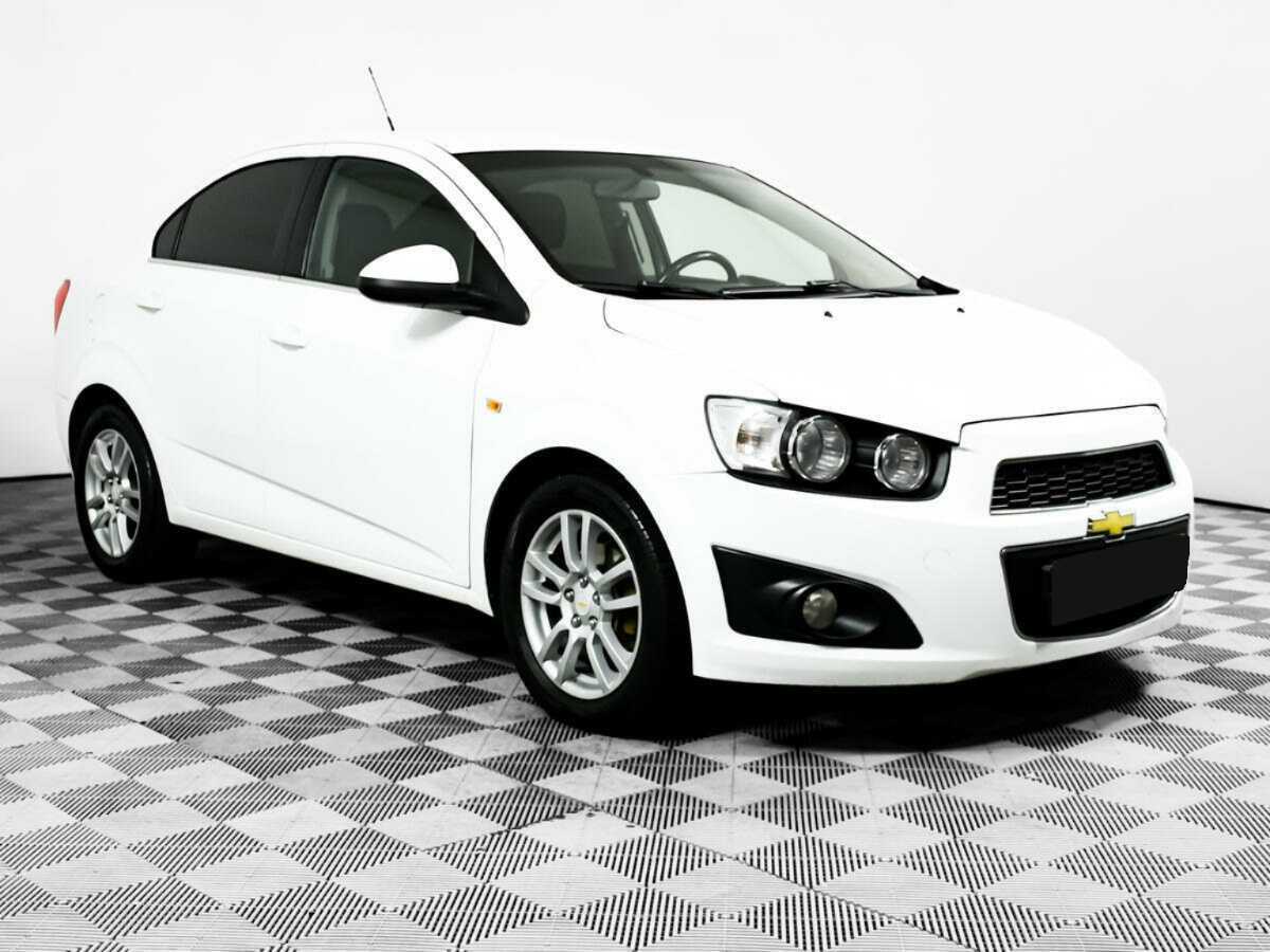 Chevrolet Aveo 2014 года с пробегом. Фото: #2