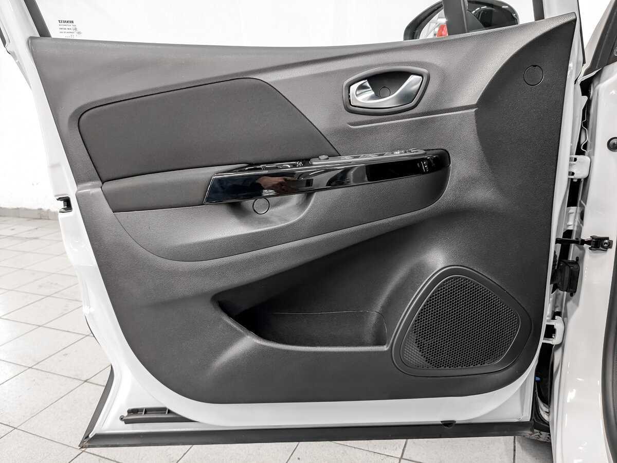 Renault Kaptur 2021 года с пробегом. Фото: #18