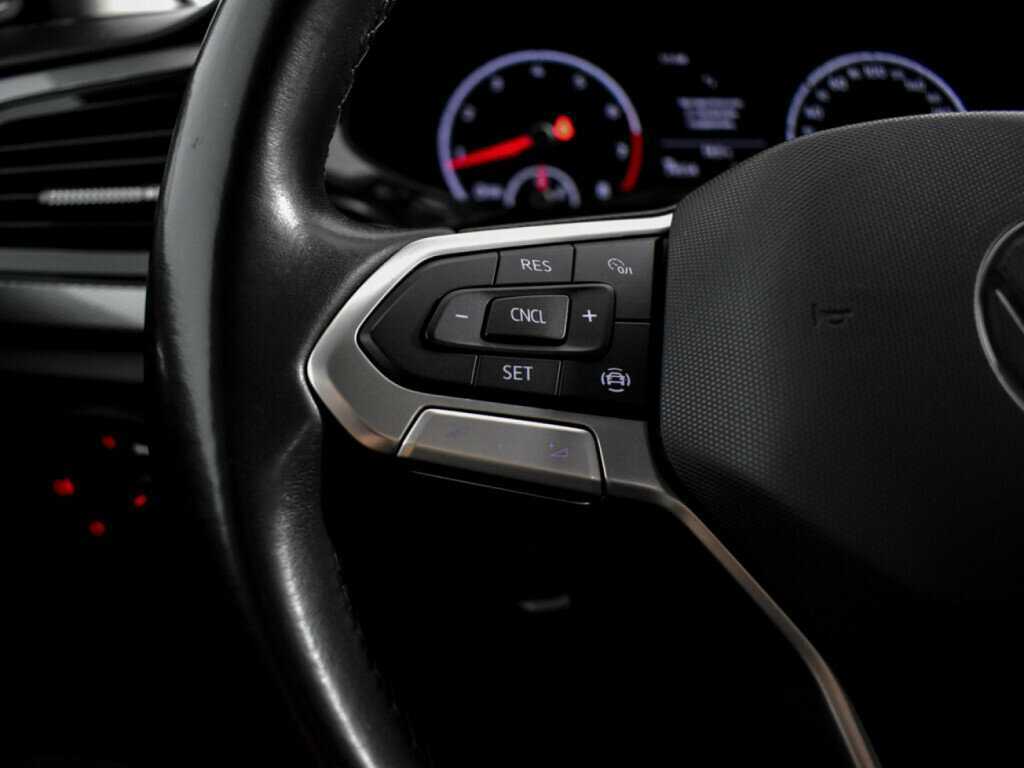 Volkswagen Polo 2021 года с пробегом. Фото: #13