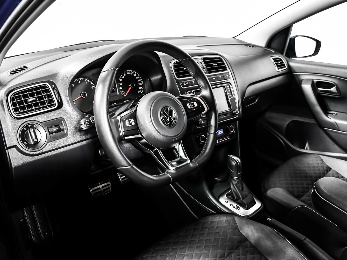 Volkswagen Polo 2018 года с пробегом. Фото: #10