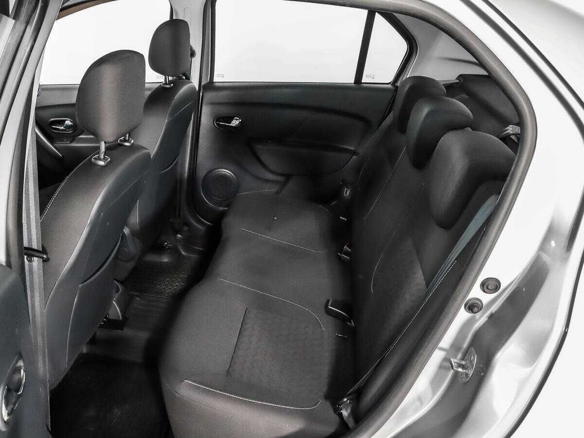 Renault Logan 2014 года с пробегом. Фото: #9