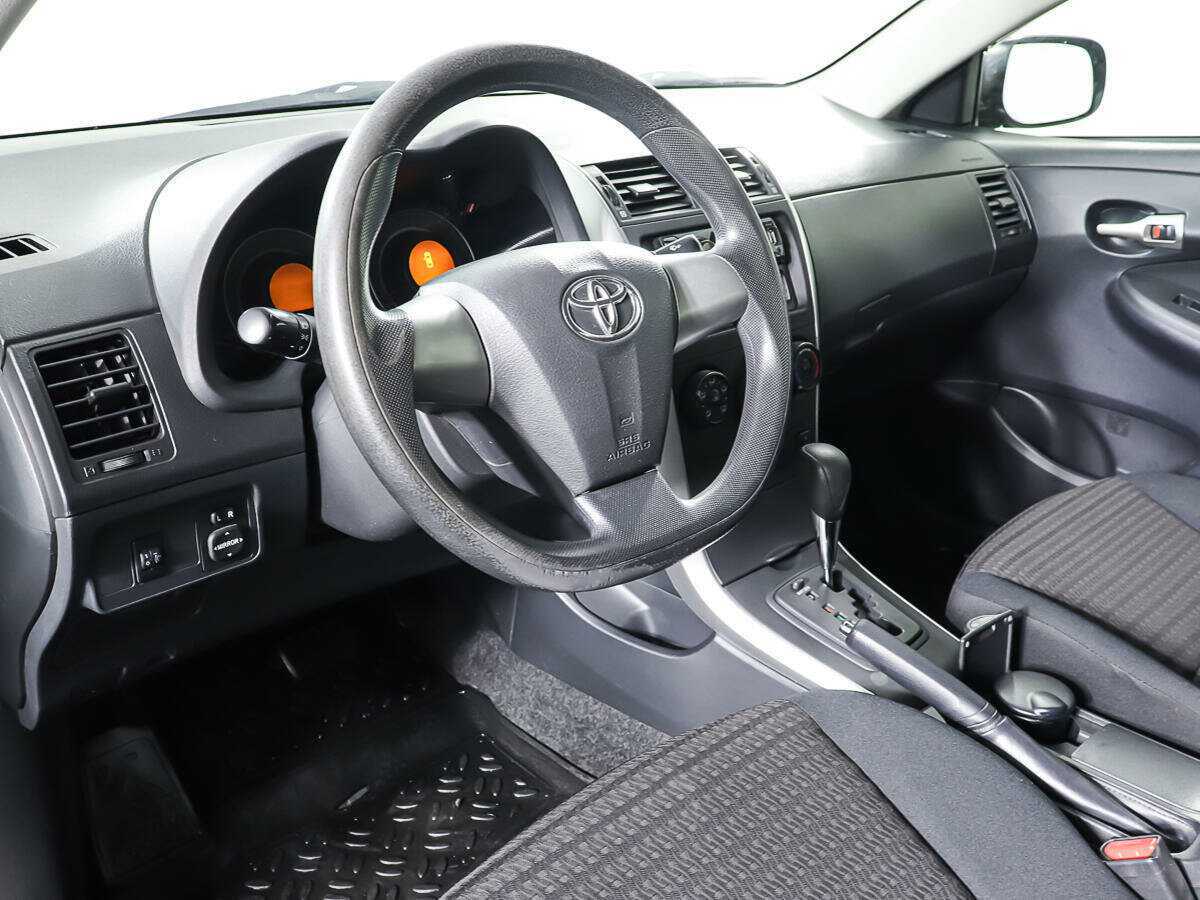 Toyota Corolla 2012 года с пробегом. Фото: #14
