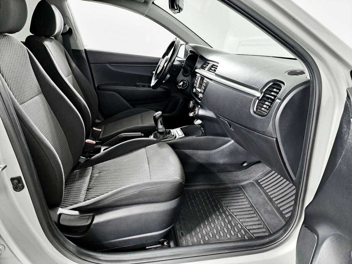 Kia Rio 2019 года с пробегом. Фото: #8