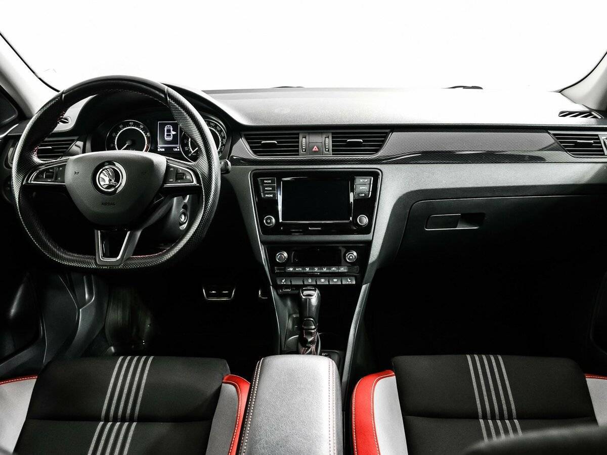 Skoda Rapid 2018 года с пробегом. Фото: #10