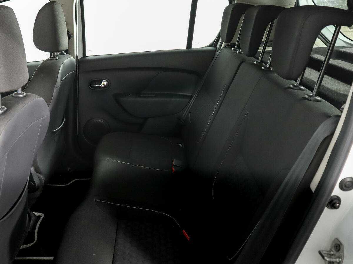 Renault Sandero 2017 года с пробегом. Фото: #11