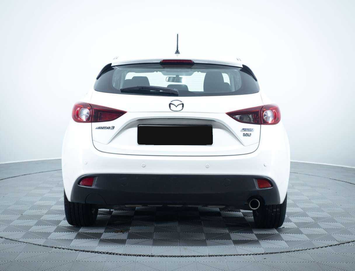 Mazda 3 2014 года с пробегом. Фото: #5