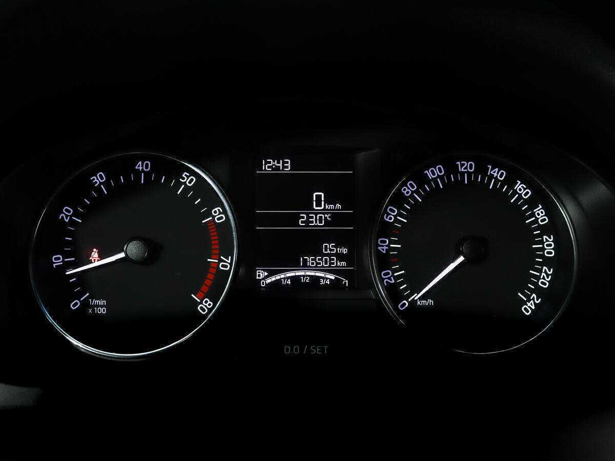 Skoda Rapid 2017 года с пробегом. Фото: #11