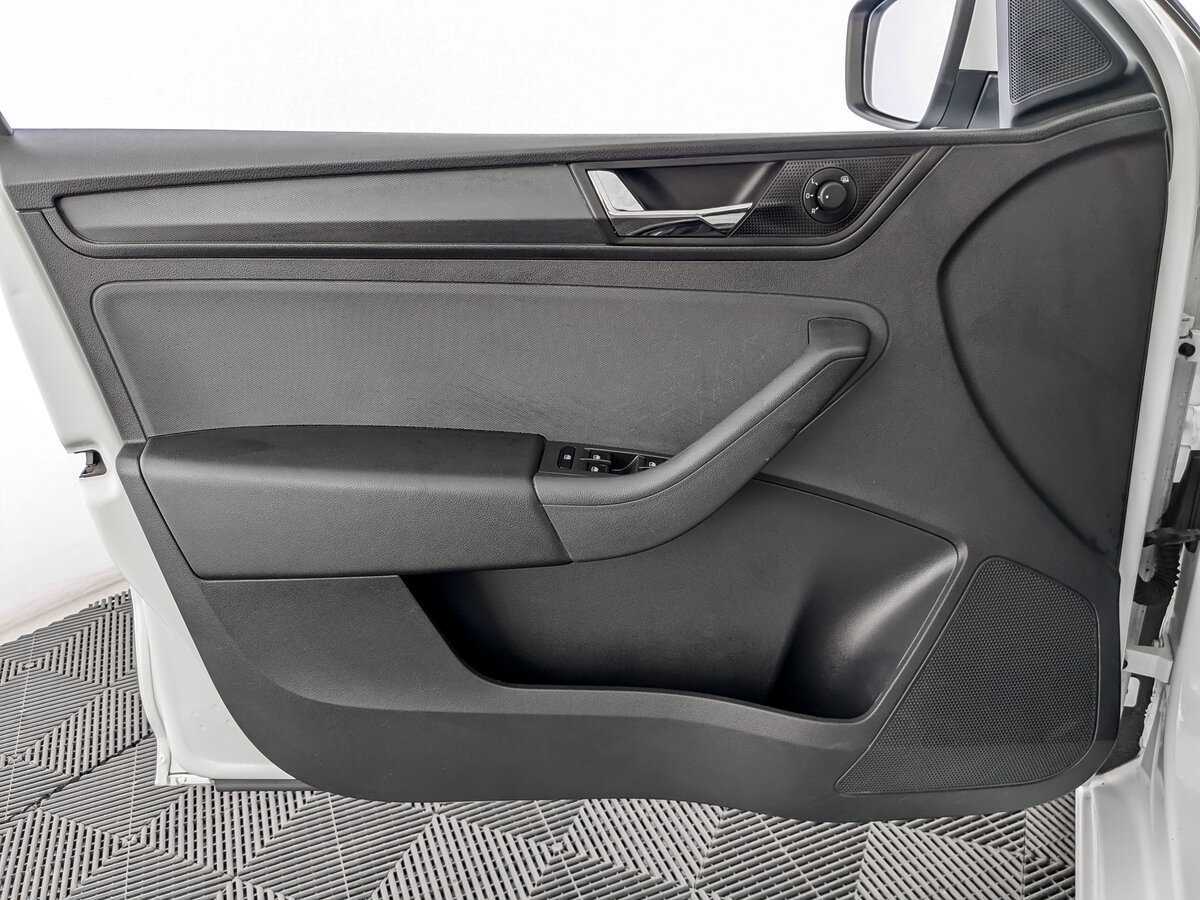 Skoda Rapid 2020 года с пробегом. Фото: #14
