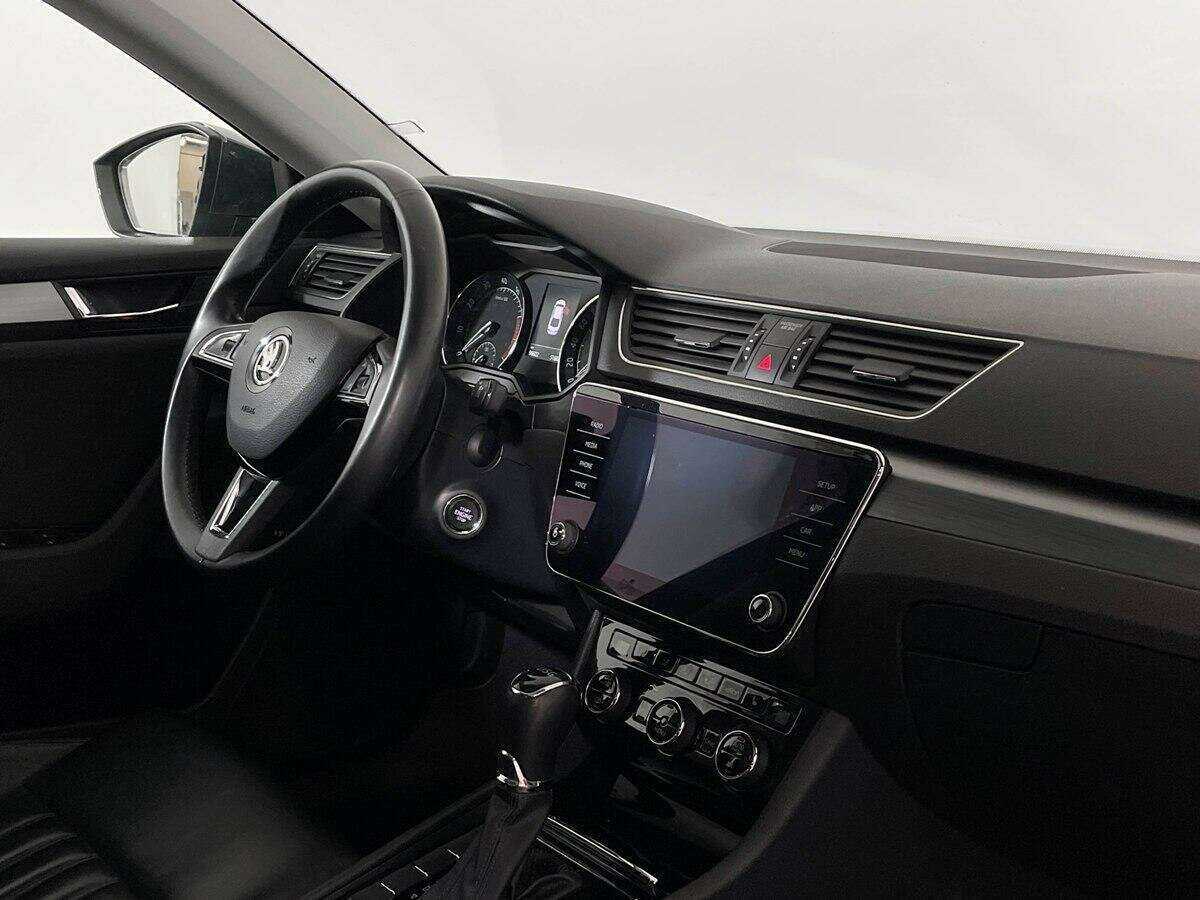Skoda Superb 2017 года с пробегом. Фото: #7