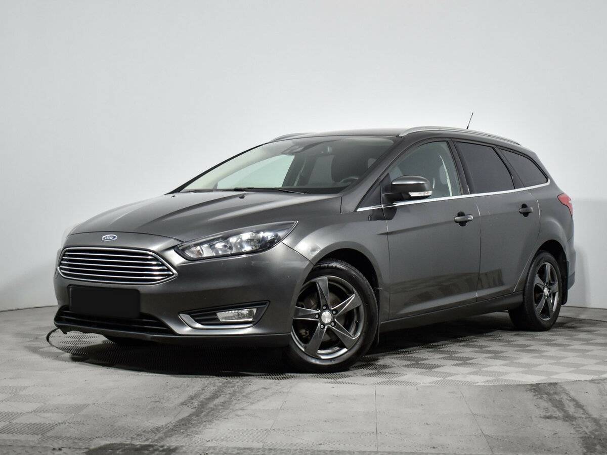 Ford Focus 2017 года с пробегом. Посмотреть фото