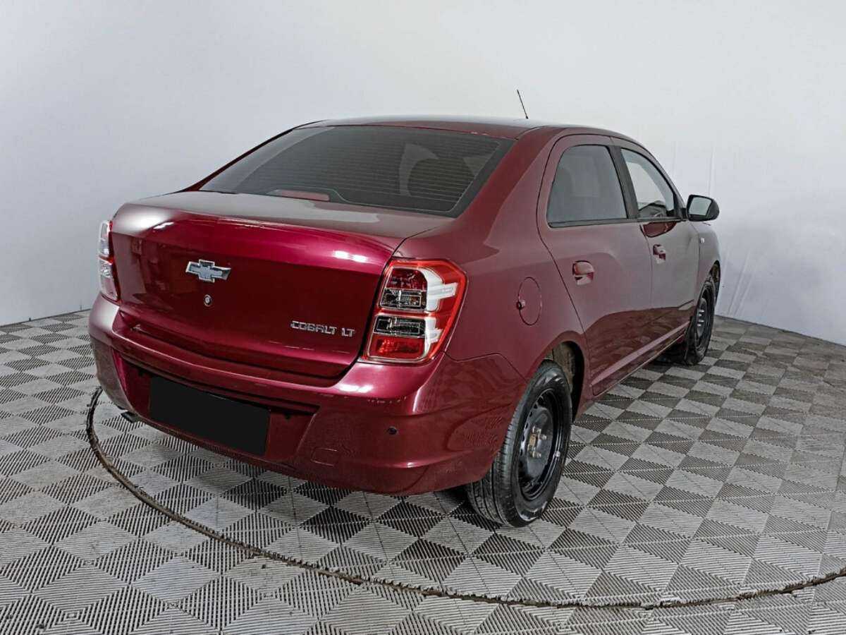 Chevrolet Cobalt 2014 года с пробегом. Фото: #4