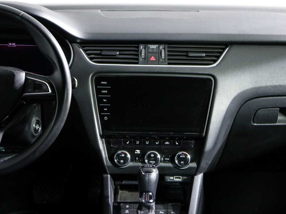 Skoda Octavia 2020 года с пробегом. Фото: #12