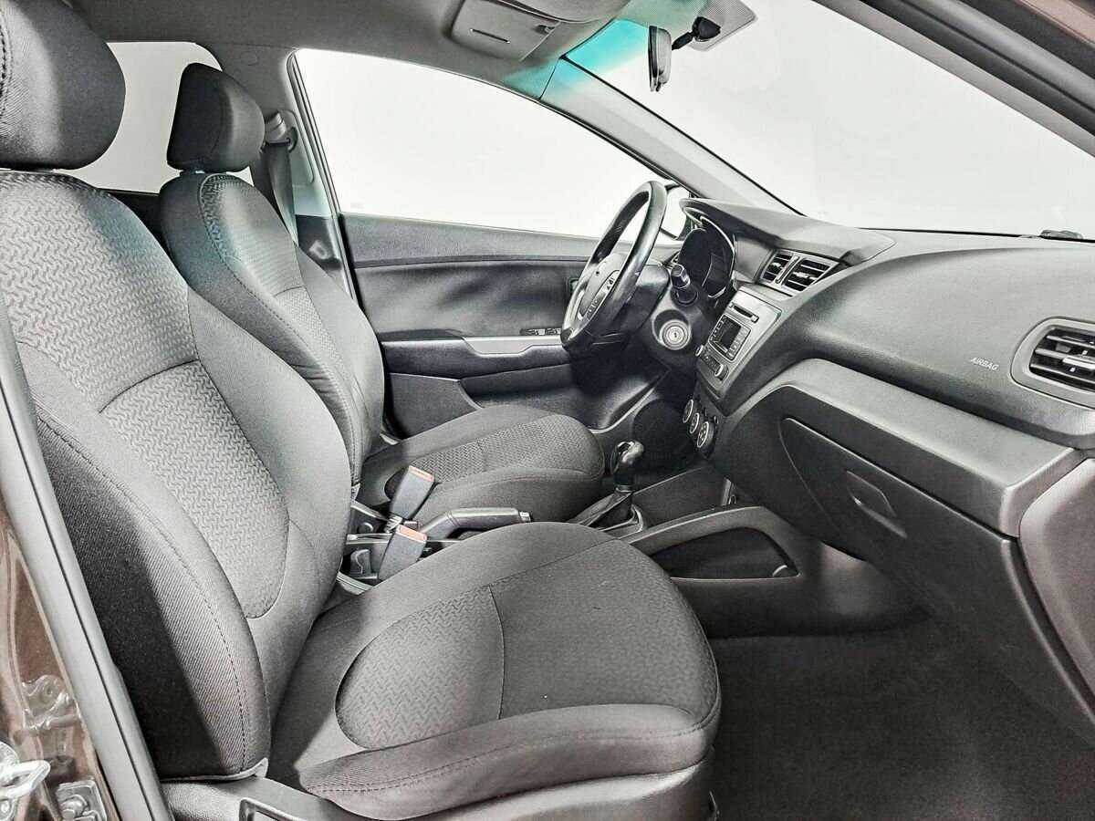 Kia Rio 2015 года с пробегом. Фото: #7