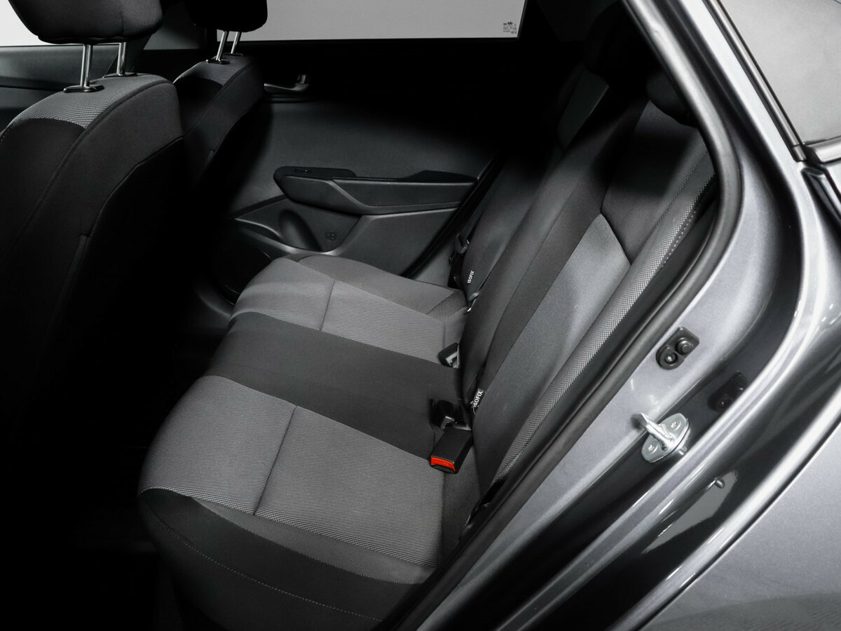 Hyundai Solaris 2021 года с пробегом. Фото: #7