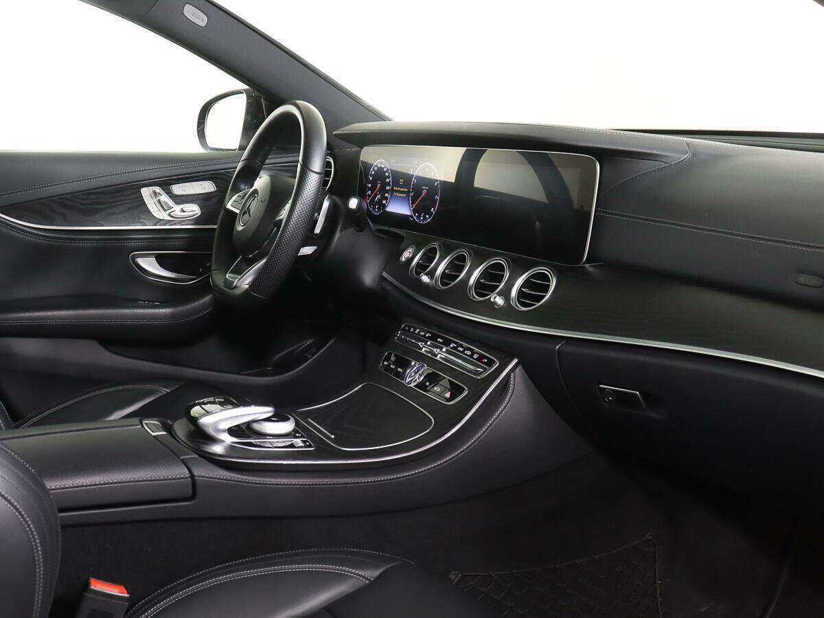 Mercedes-Benz E-Класс 2017 года с пробегом. Фото: #8