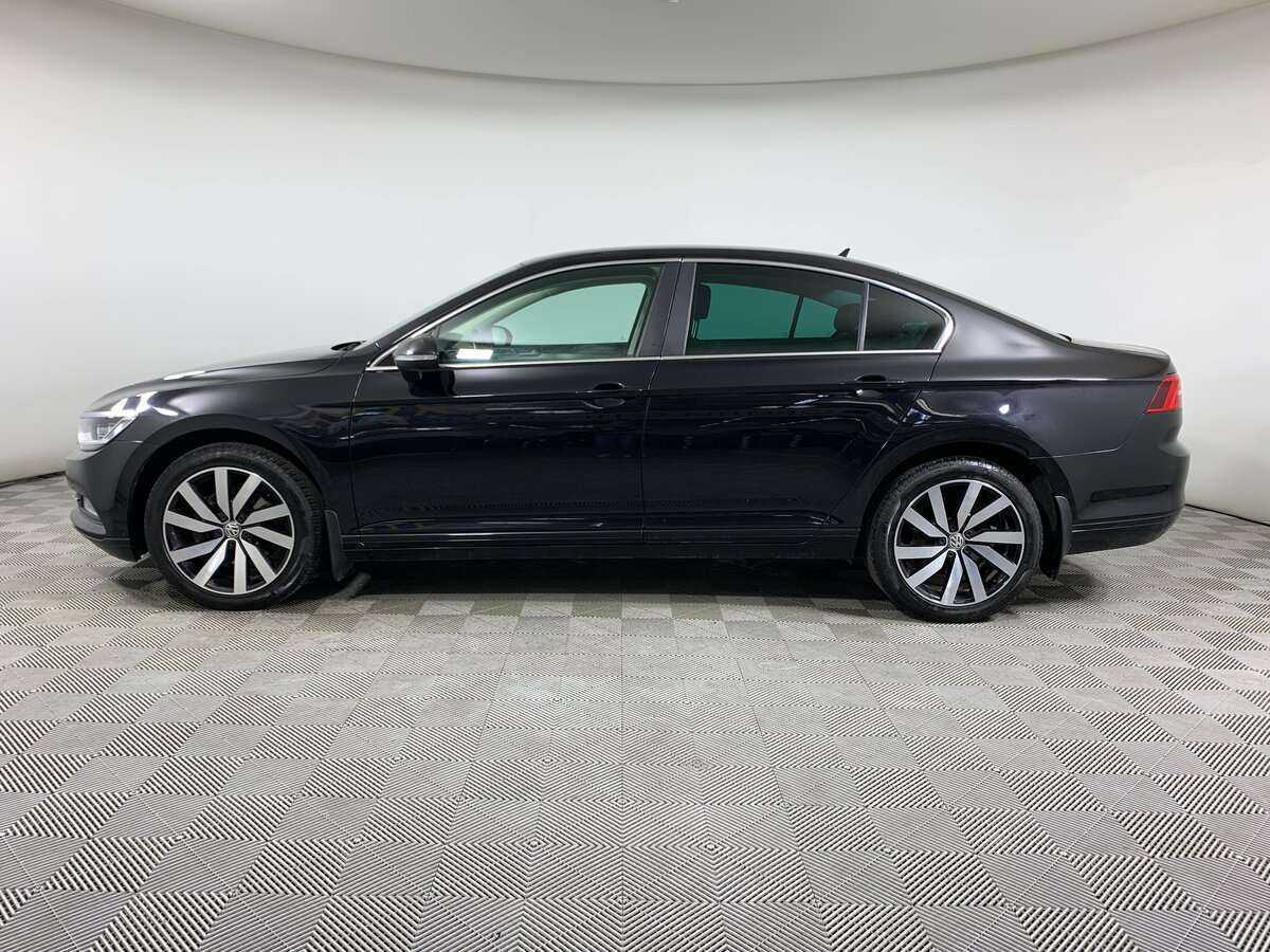 Volkswagen Passat 2019 года с пробегом. Фото: #7