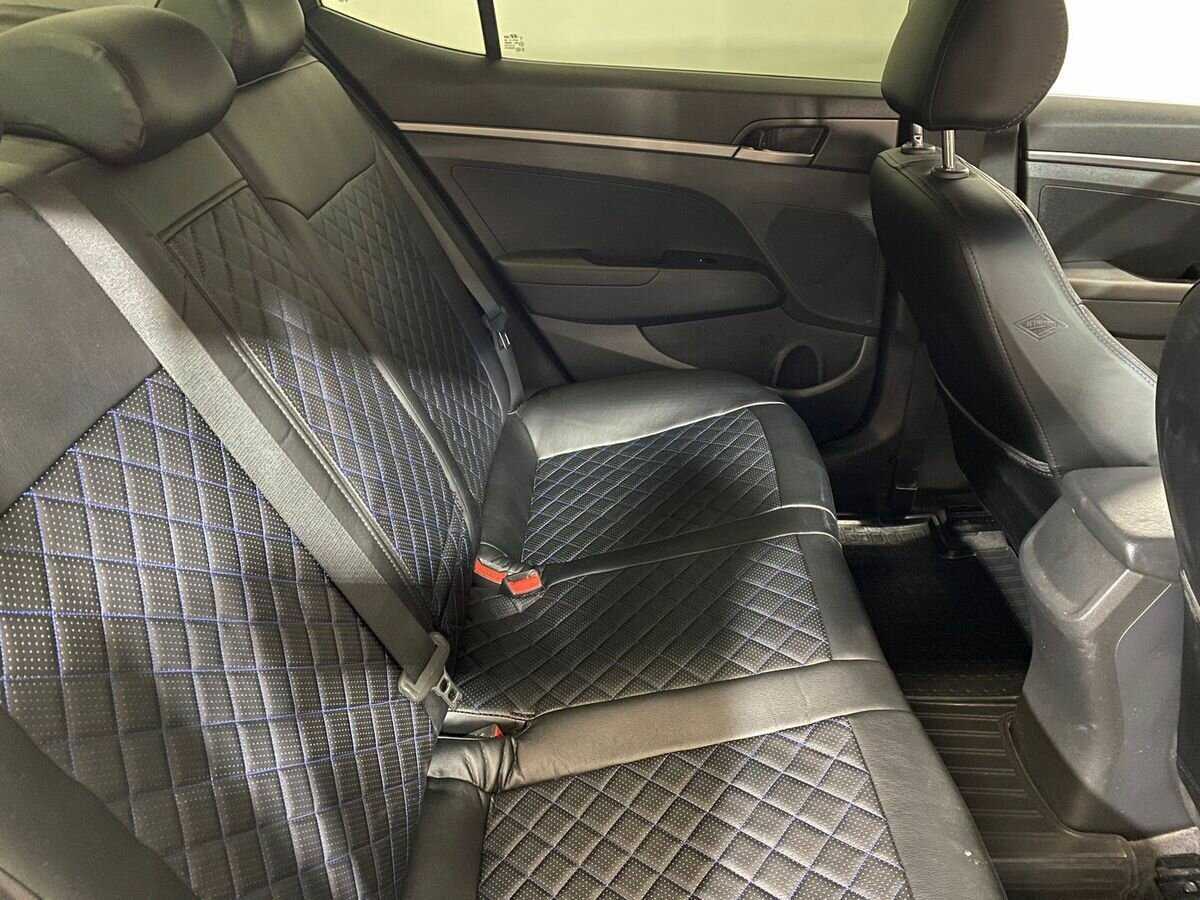 Hyundai Elantra 2017 года с пробегом. Фото: #10