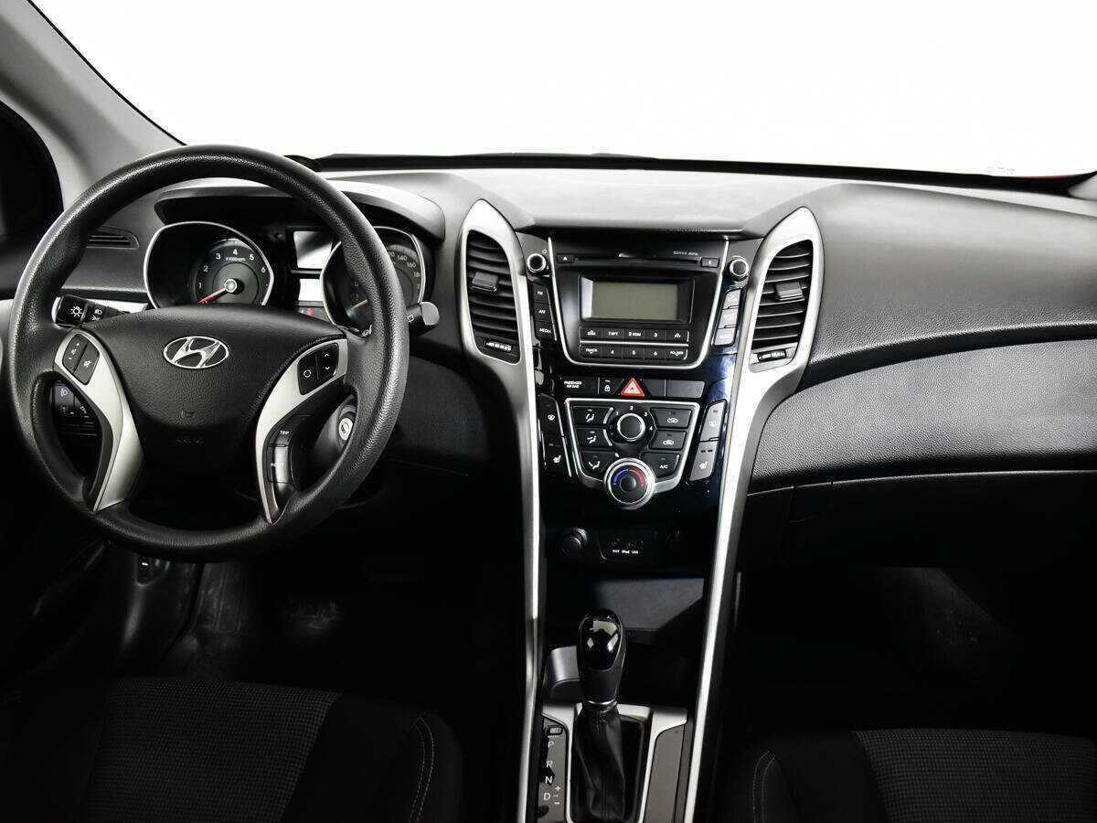 Hyundai i30 2014 года с пробегом. Фото: #11